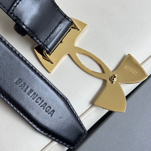 Balenciaga women\'s belt brand new unused